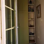 Lejlighed Nuci's Place Lovely With Balcony 15 Min From Blloku *
