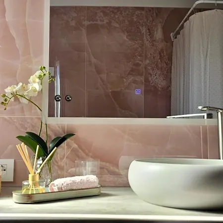 Апартаменты Nuci's Place Lovely With Balcony 15 Min From Blloku *