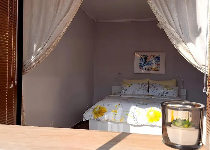 Nuci's Place Lovely With Balcony 15 Min From Blloku * Tiran