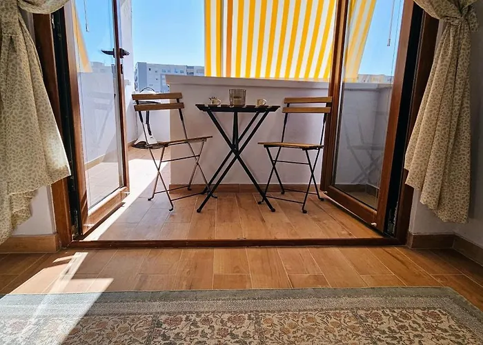 דירה Nuci's Place Lovely With Balcony 15 Min From Blloku